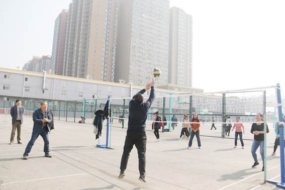 说明: E:\work\宣传部\宣传工作\Photos\2018\201811\20181109av女优
召开教职工趣味运动竞赛\xcb\IMG_6998.JPG