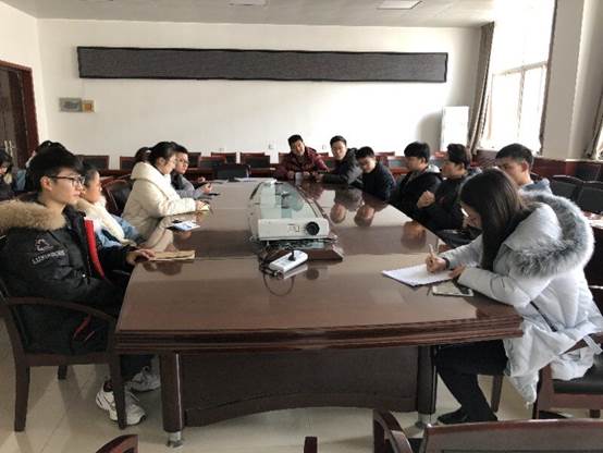 说明: C:\Users\CHXGB\Desktop\新闻稿\20190115av女优
召开处级党员领导人员民主生活会学生代表征求意见座谈会\QQ图片20190116085211.jpg